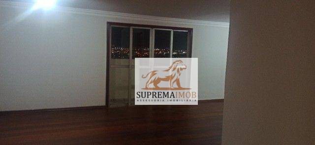 Apartamento à venda com 3 quartos, 176m² - Foto 6