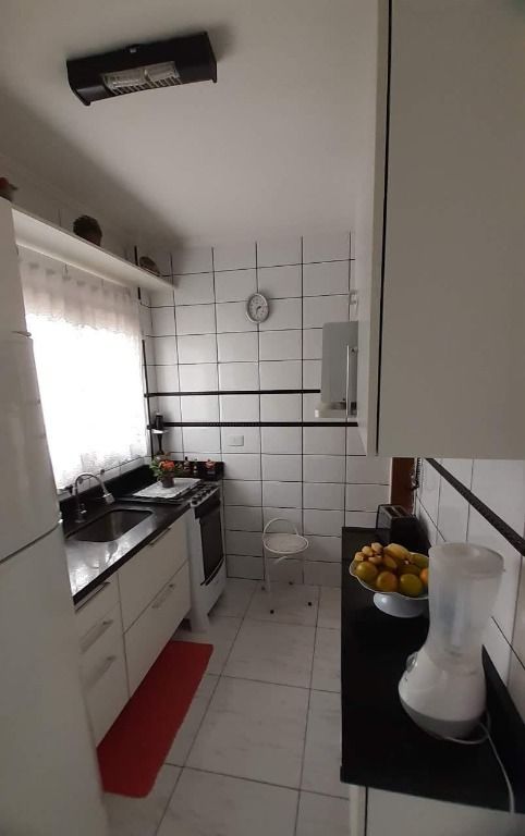 Apartamento à venda com 2 quartos, 58m² - Foto 2