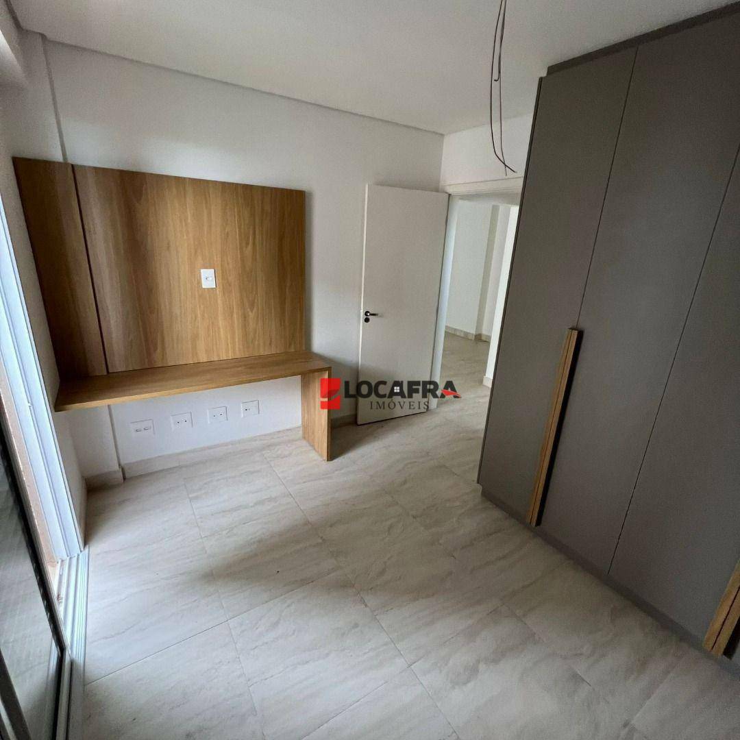 Apartamento à venda com 2 quartos, 78m² - Foto 18