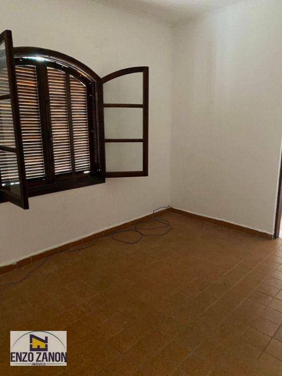 Sobrado para alugar com 3 quartos, 241m² - Foto 31