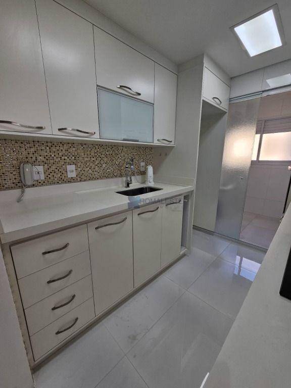 Apartamento à venda com 3 quartos, 90m² - Foto 11