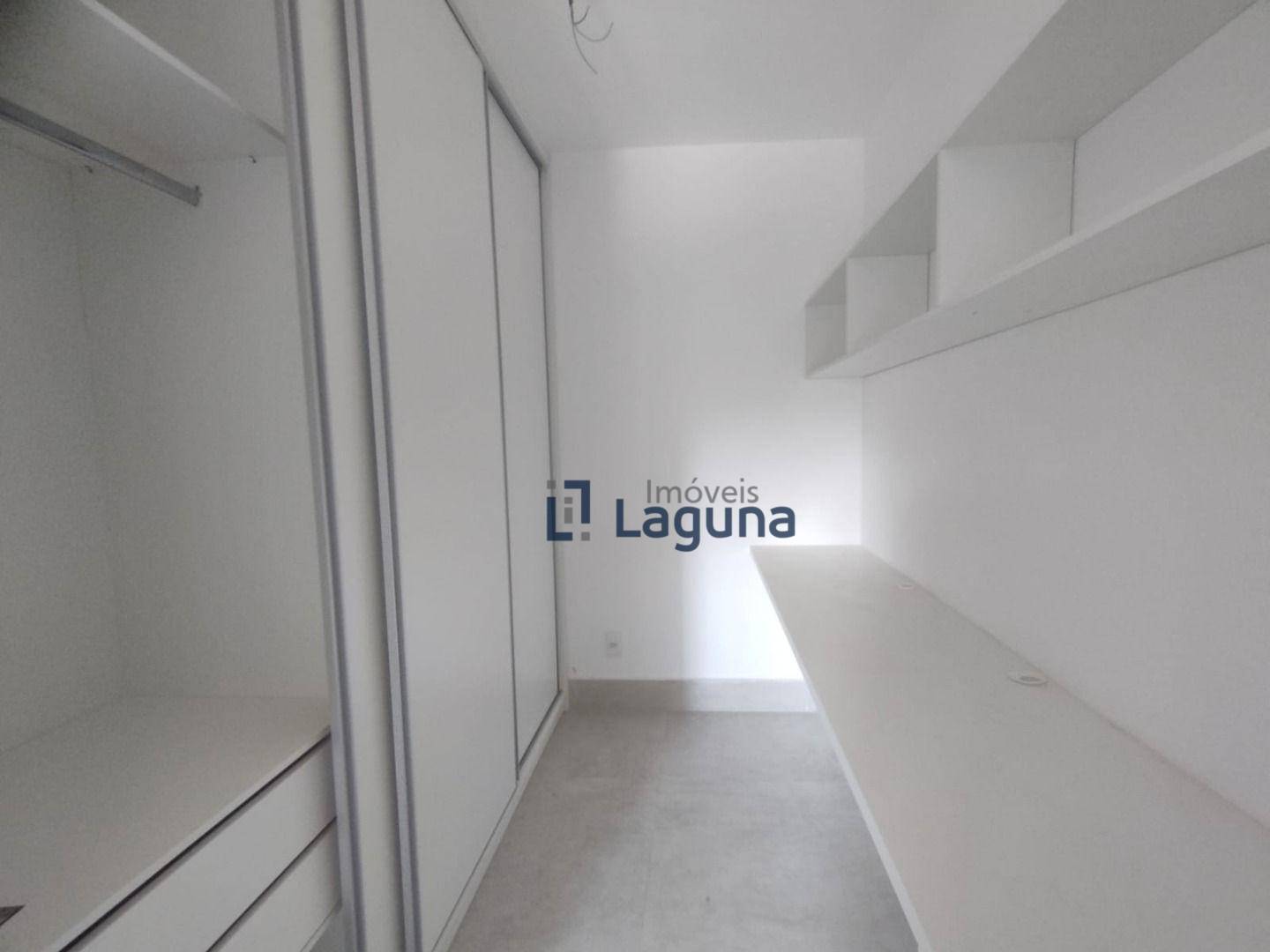 Apartamento para alugar com 1 quarto, 65m² - Foto 18