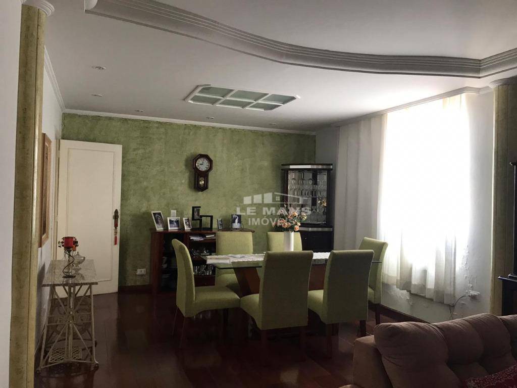 Apartamento à venda com 3 quartos, 156m² - Foto 1