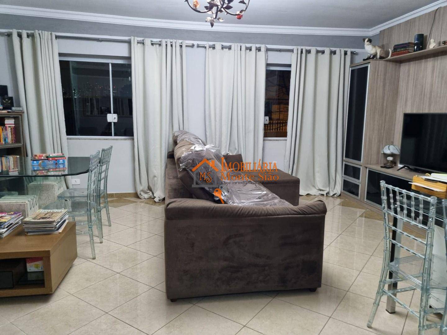 Sobrado à venda com 4 quartos, 300m² - Foto 9