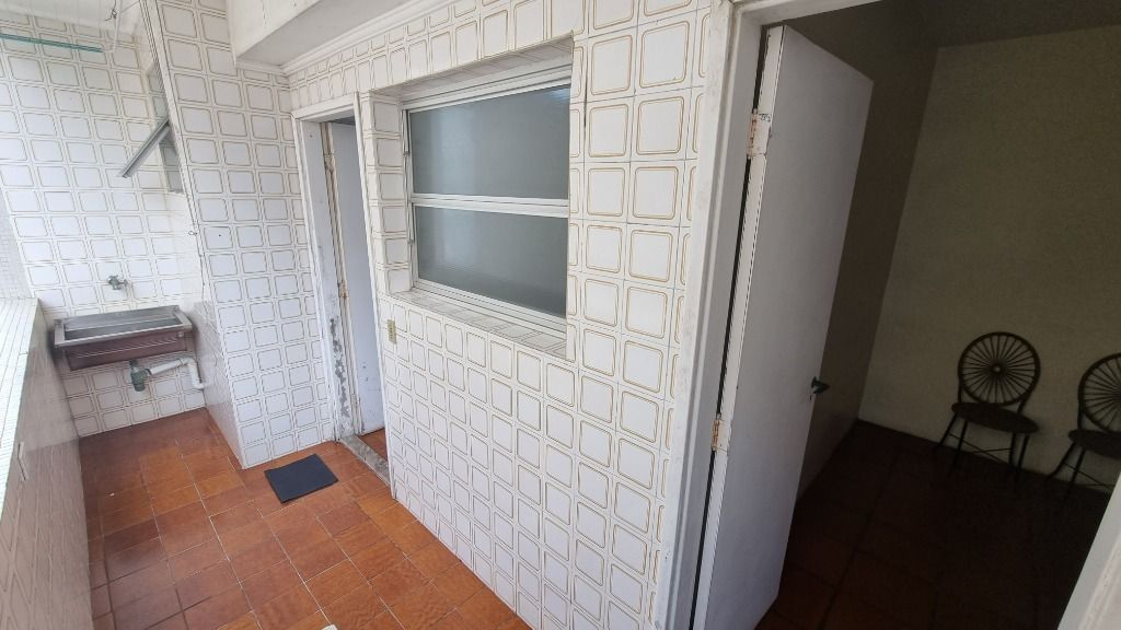 Apartamento à venda com 2 quartos, 90m² - Foto 17