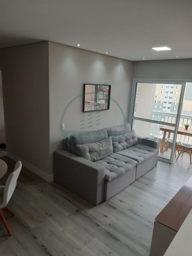 Apartamento à venda com 2 quartos, 74m² - Foto 3