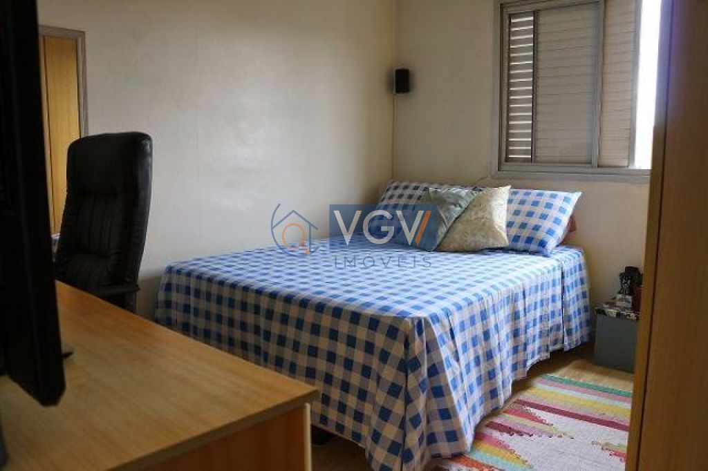 Apartamento à venda com 2 quartos, 62m² - Foto 6