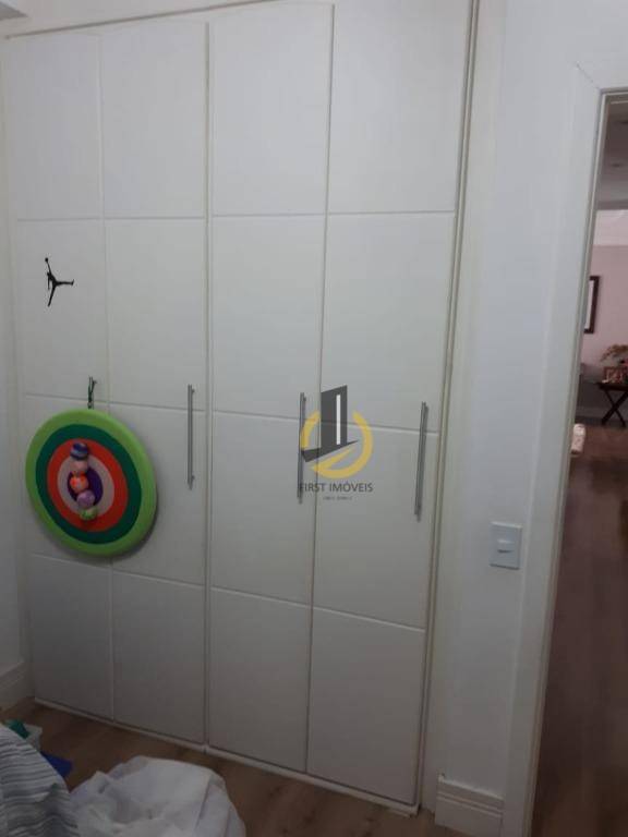 Apartamento à venda com 3 quartos, 137m² - Foto 34