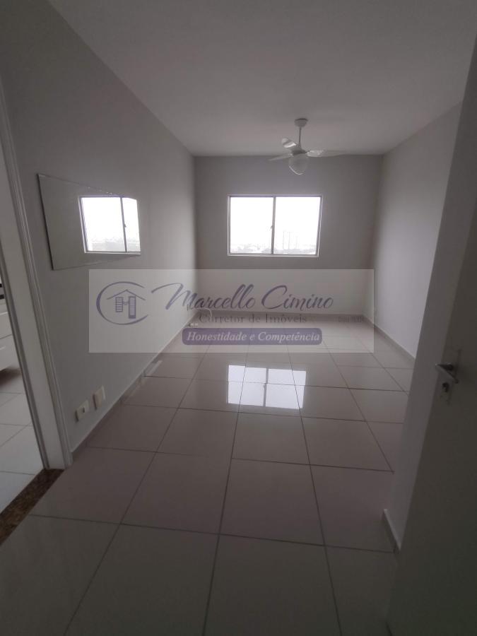 Apartamento à venda com 1 quarto, 45m² - Foto 3