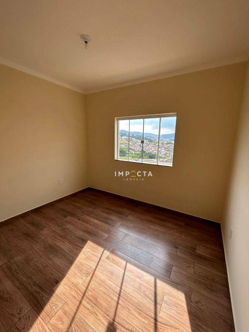 Apartamento à venda com 3 quartos, 98m² - Foto 5