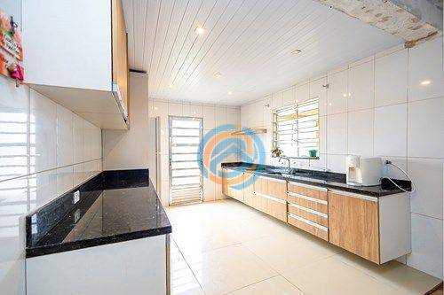 Casa, 6 quartos, 310 m² - Foto 3