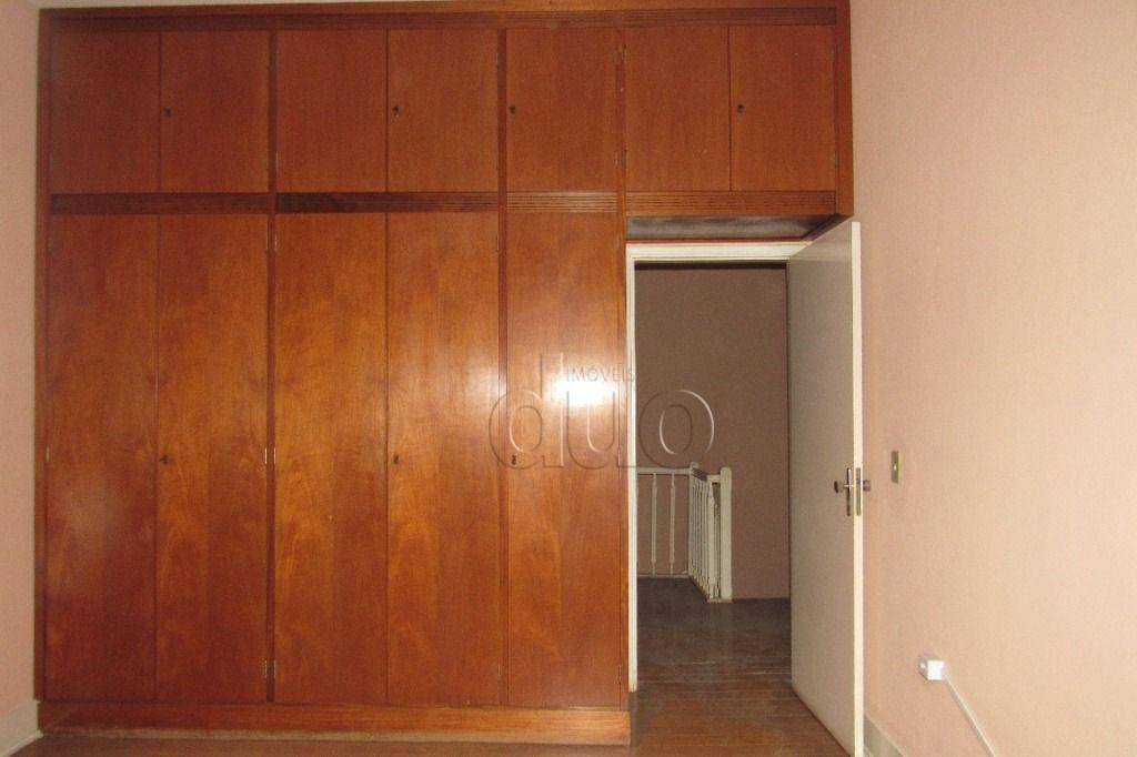 Casa para alugar com 4 quartos, 240m² - Foto 29