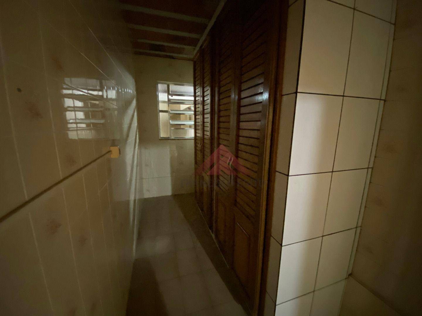 Apartamento à venda com 2 quartos, 70m² - Foto 7