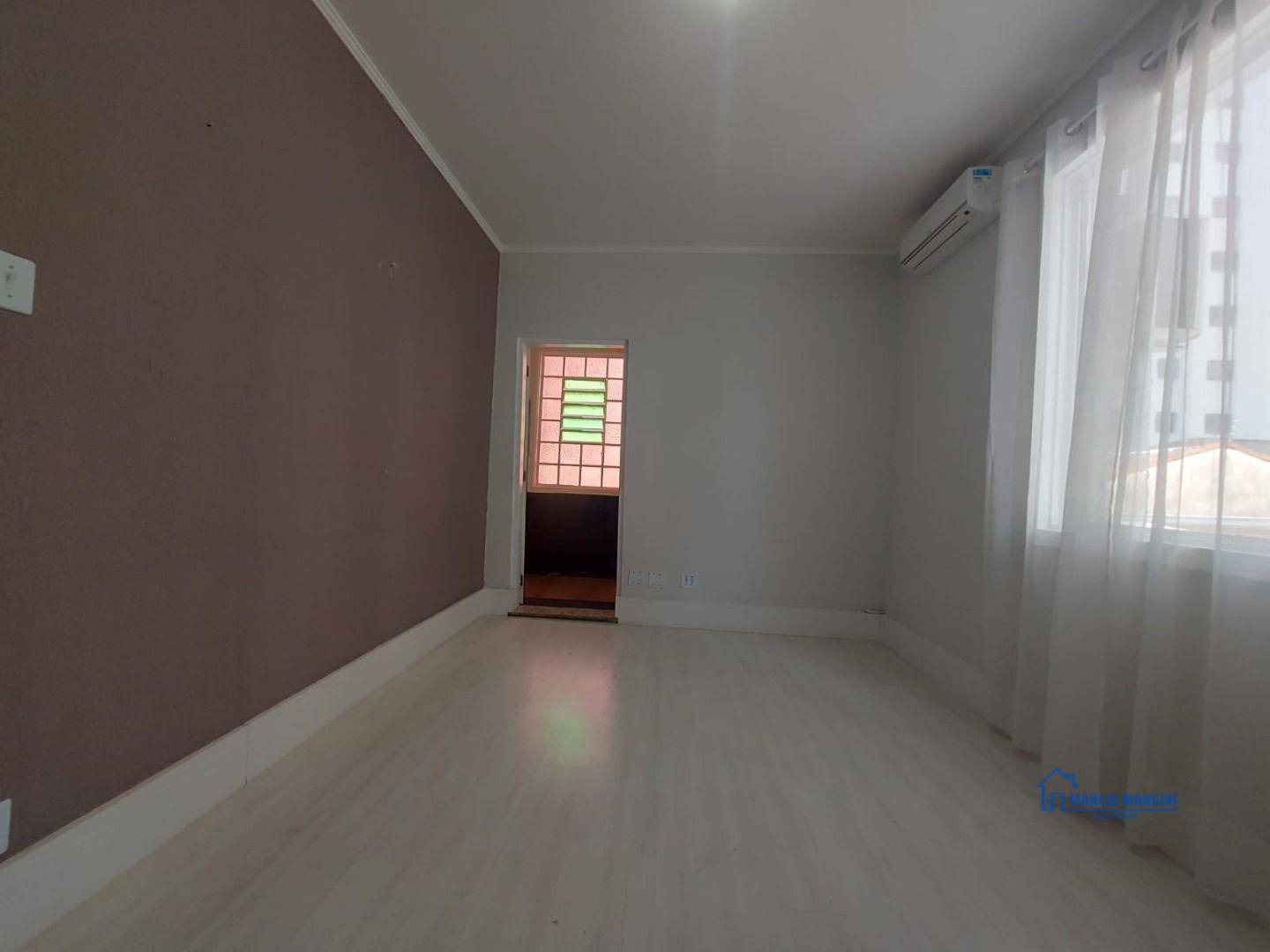 Casa para alugar com 12 quartos, 350m² - Foto 32