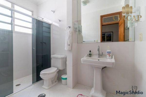 Apartamento à venda com 3 quartos, 246m² - Foto 11