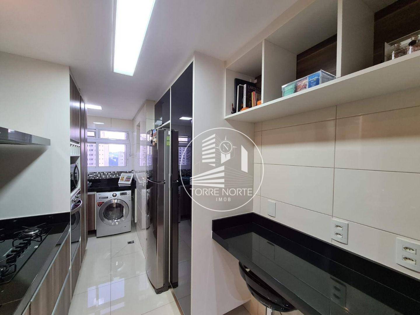 Apartamento à venda com 3 quartos, 76m² - Foto 8