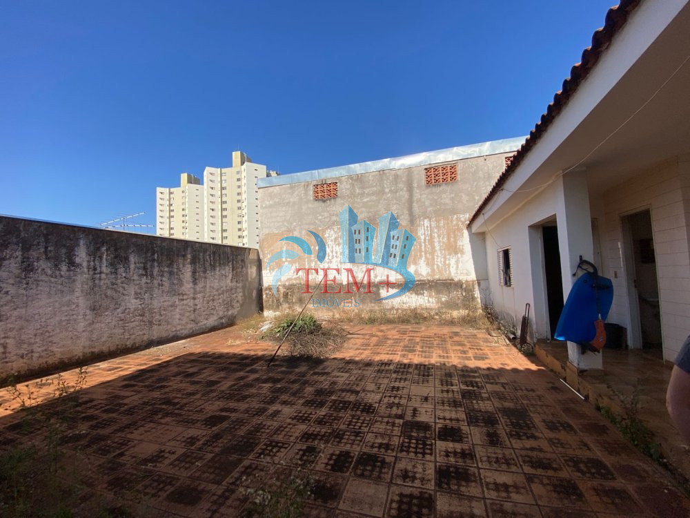 Casa à venda com 3 quartos, 200m² - Foto 22