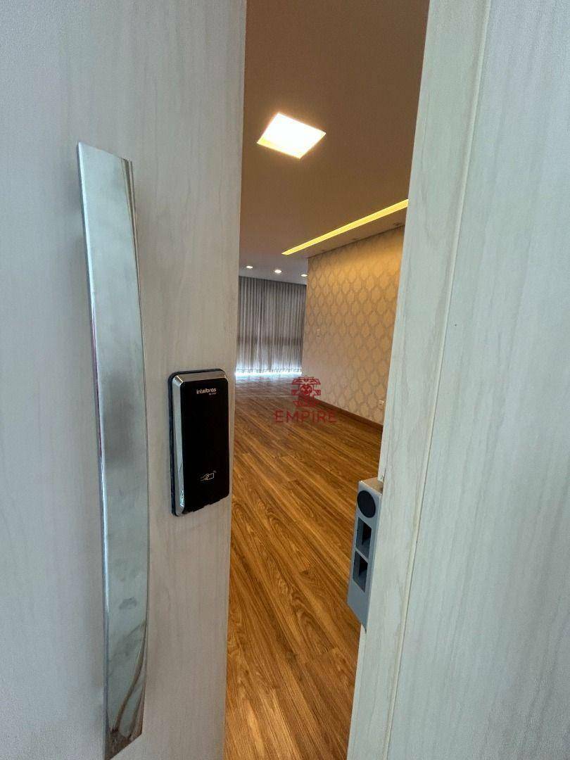 Apartamento, 3 quartos, 130 m² - Foto 2