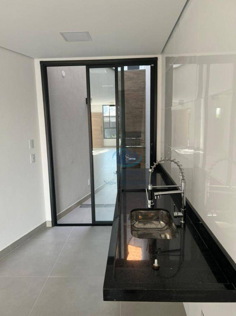 Sobrado à venda com 3 quartos, 150m² - Foto 17