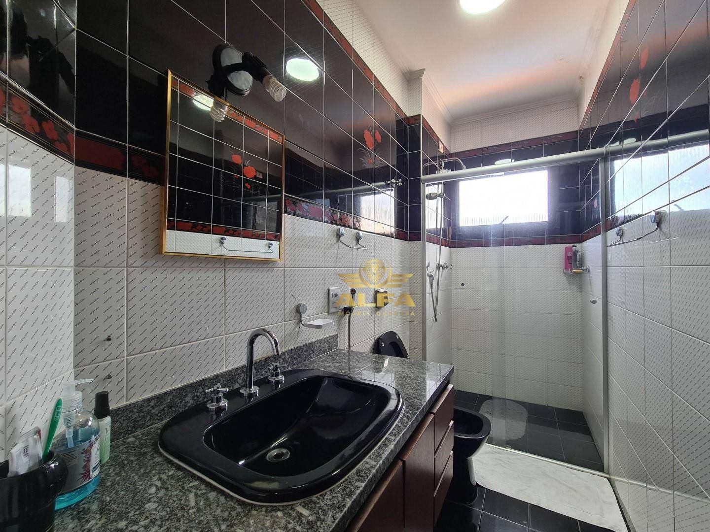 Apartamento à venda com 3 quartos, 130m² - Foto 14