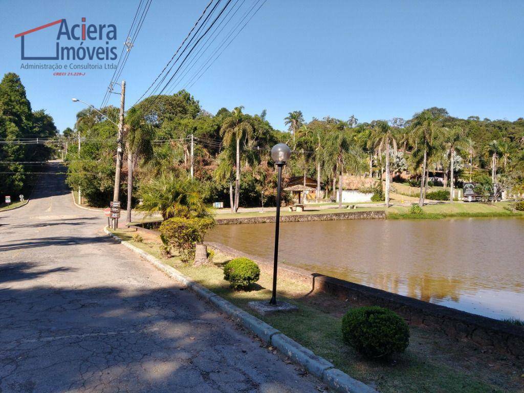 Casa de Condomínio à venda com 3 quartos, 300m² - Foto 1