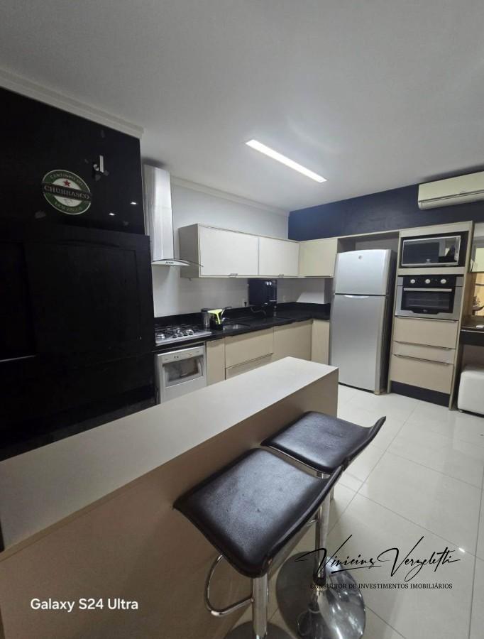 Apartamento para alugar com 2 quartos, 85m² - Foto 8