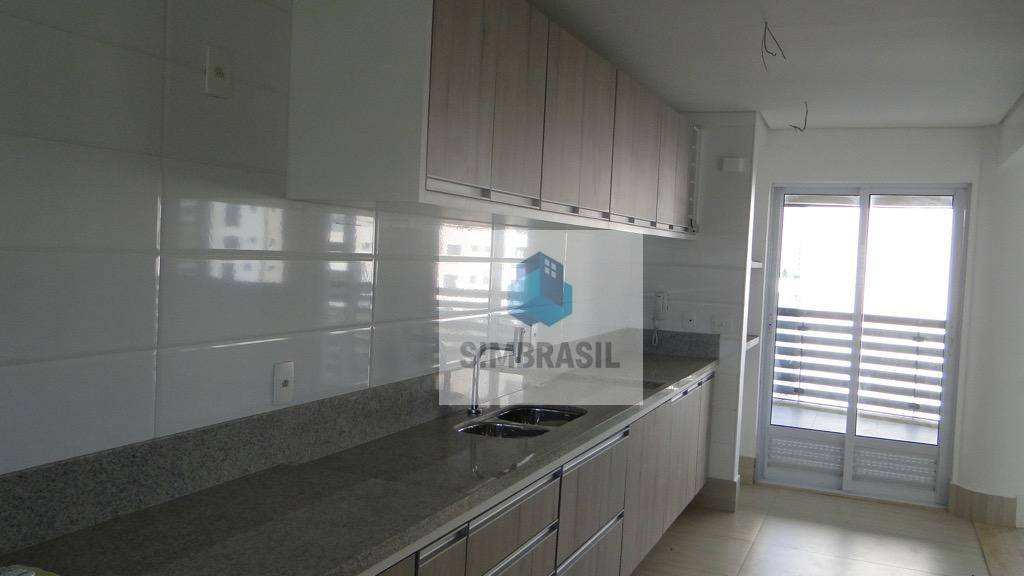 Apartamento à venda com 4 quartos, 151m² - Foto 7