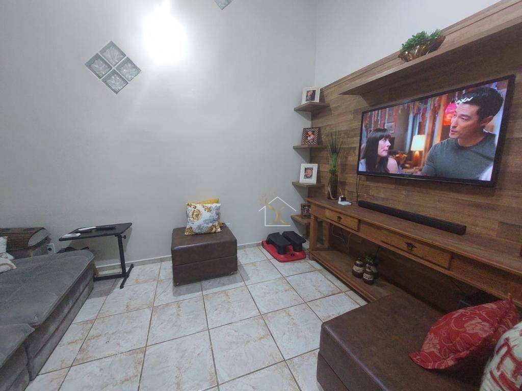 Casa à venda e aluguel com 3 quartos, 310m² - Foto 7