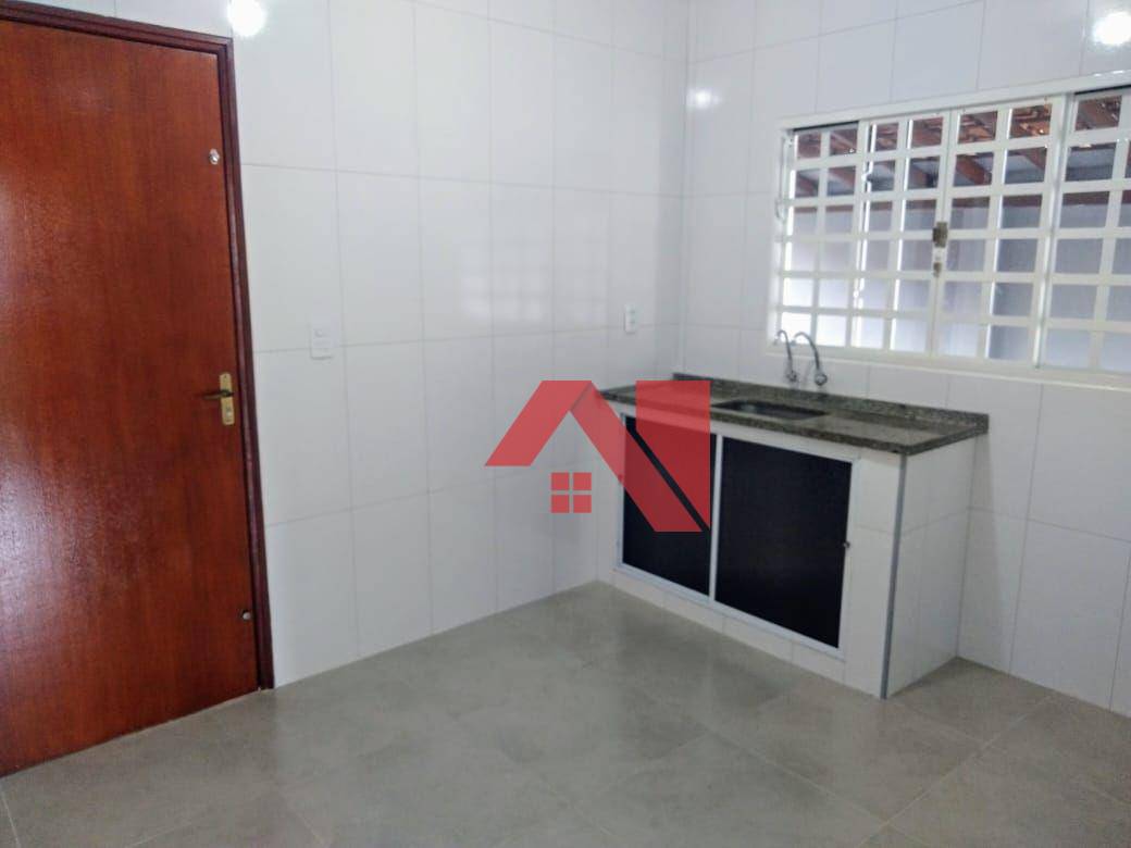 Casa à venda com 3 quartos, 144m² - Foto 5