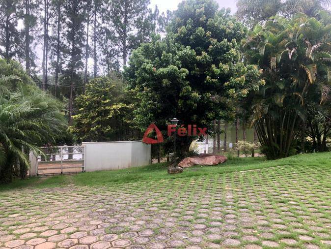 Casa de Condomínio à venda com 4 quartos, 280m² - Foto 8