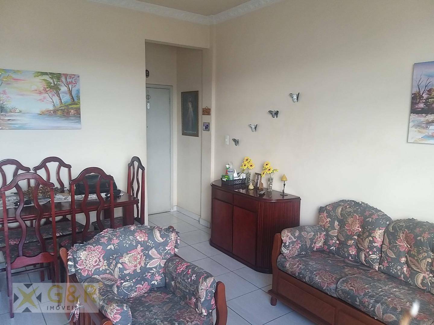 Apartamento à venda com 3 quartos, 80m² - Foto 1