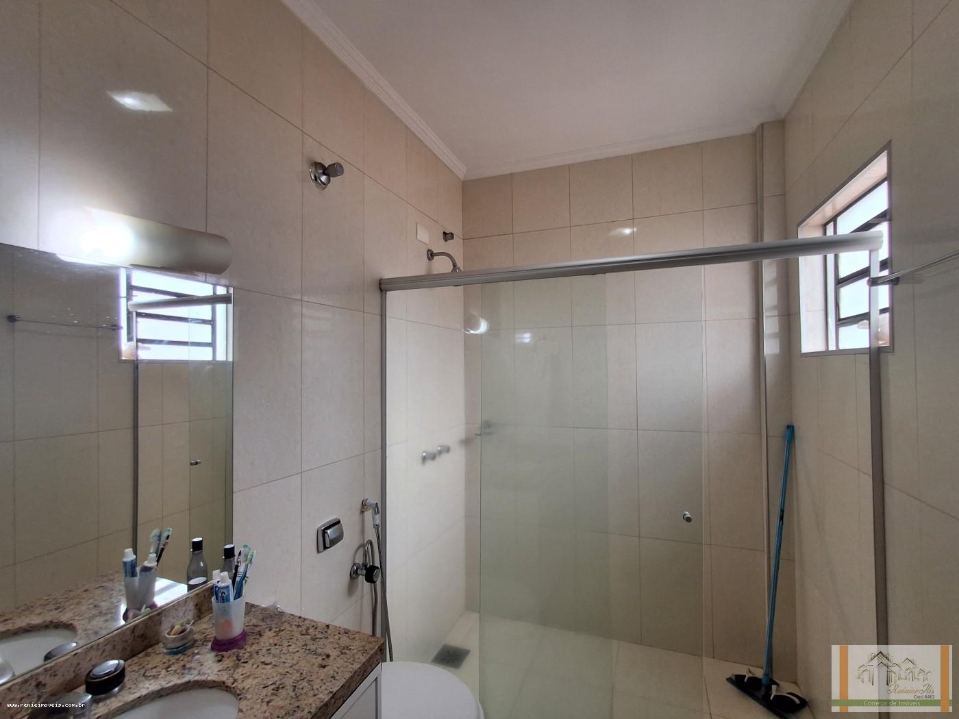Sobrado à venda com 3 quartos, 409m² - Foto 13