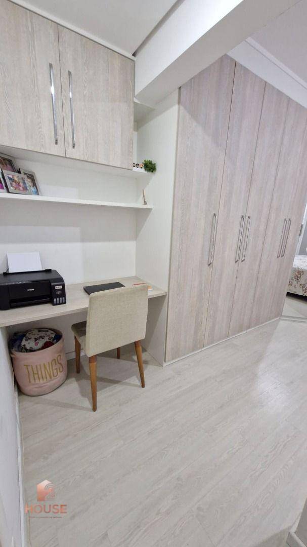 Apartamento à venda com 3 quartos, 94m² - Foto 12