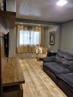 Casa à venda com 2 quartos, 122m² - Foto 1