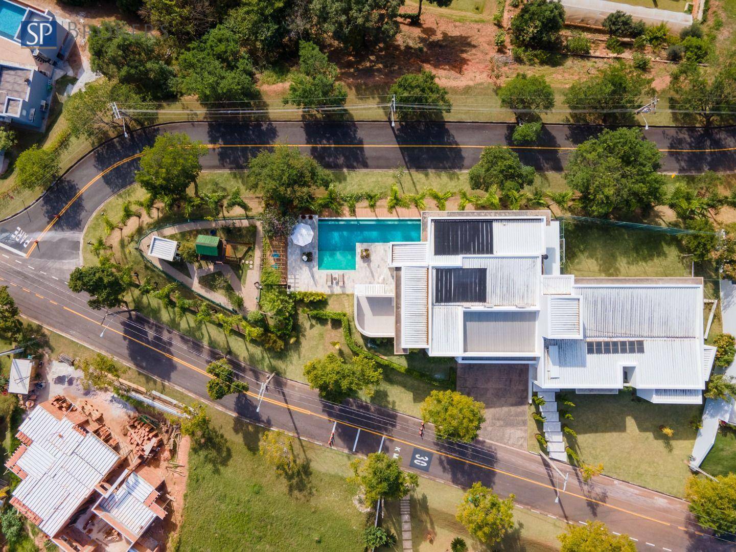 Casa de Condomínio à venda com 4 quartos, 761m² - Foto 2