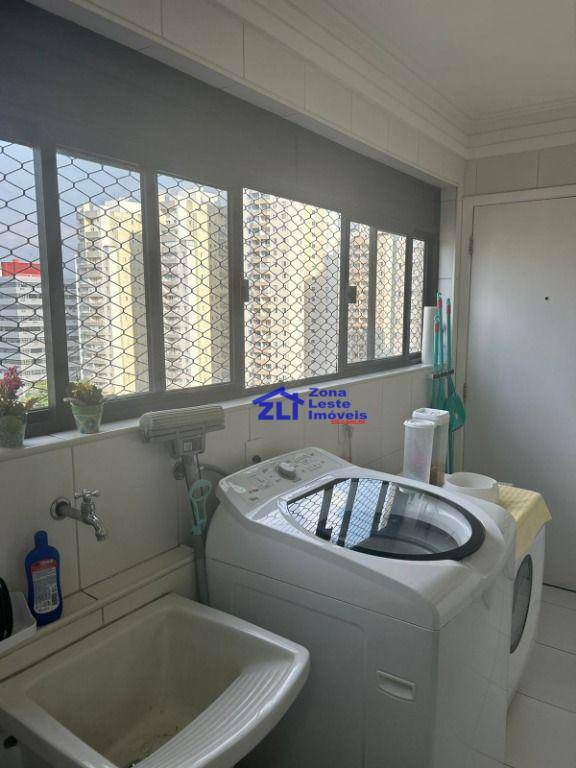 Apartamento à venda com 3 quartos, 138m² - Foto 6