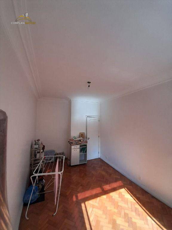 Apartamento à venda com 3 quartos, 150m² - Foto 5