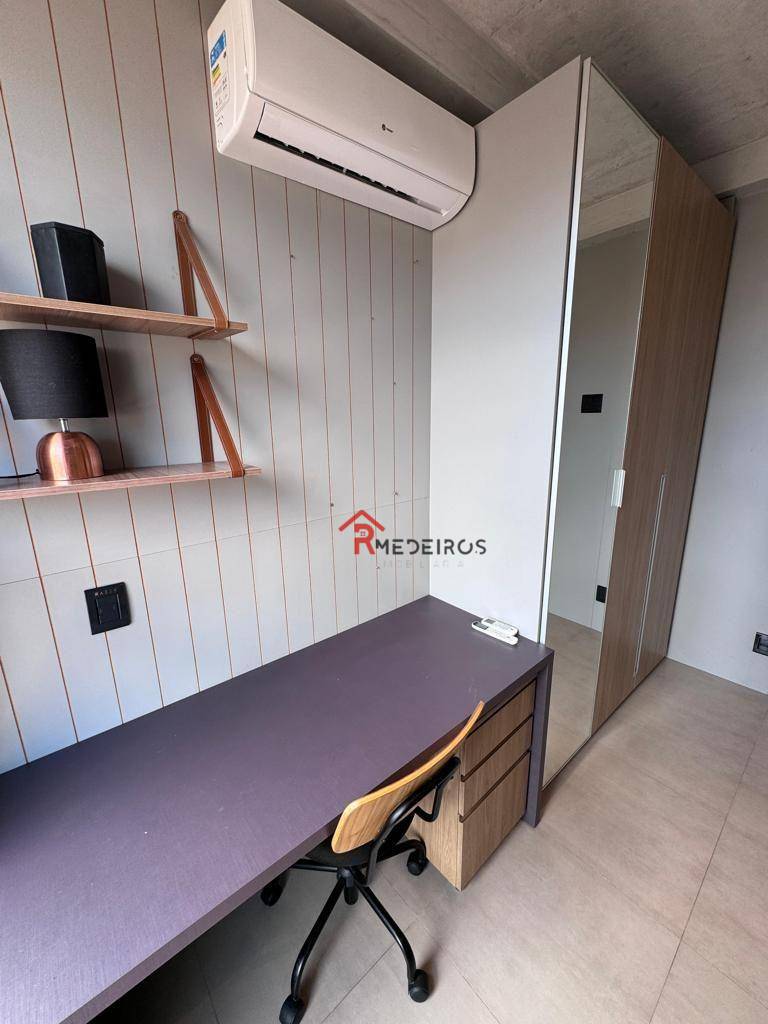 Apartamento à venda com 2 quartos, 70m² - Foto 11