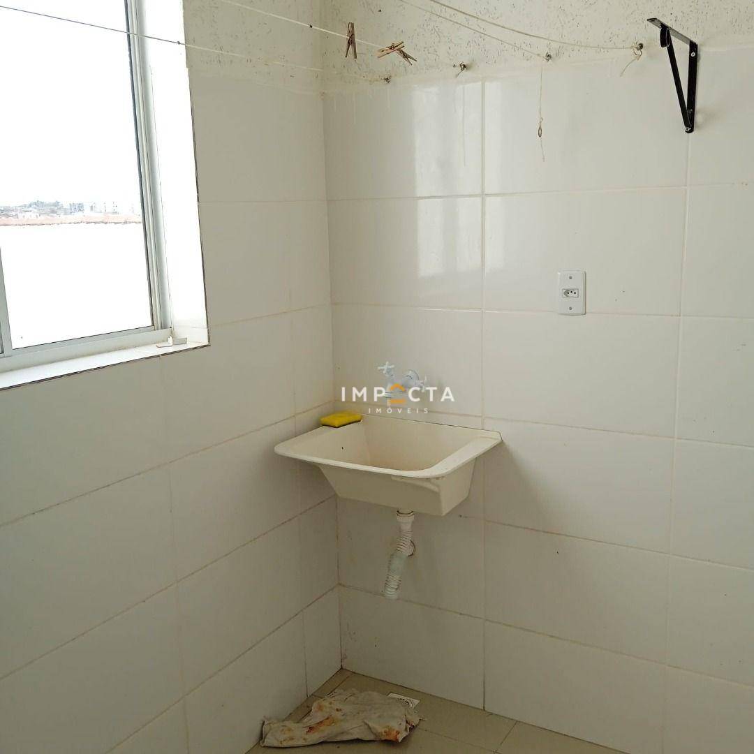 Apartamento para alugar com 2 quartos, 60m² - Foto 8