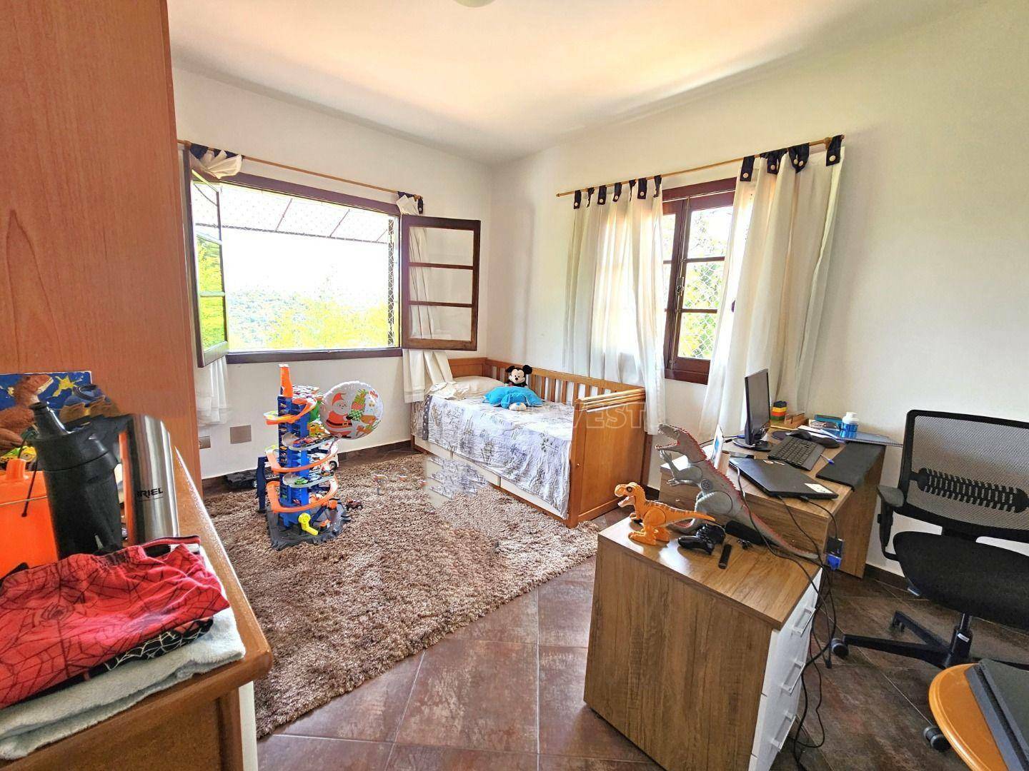 Casa de Condomínio à venda com 3 quartos, 300m² - Foto 34