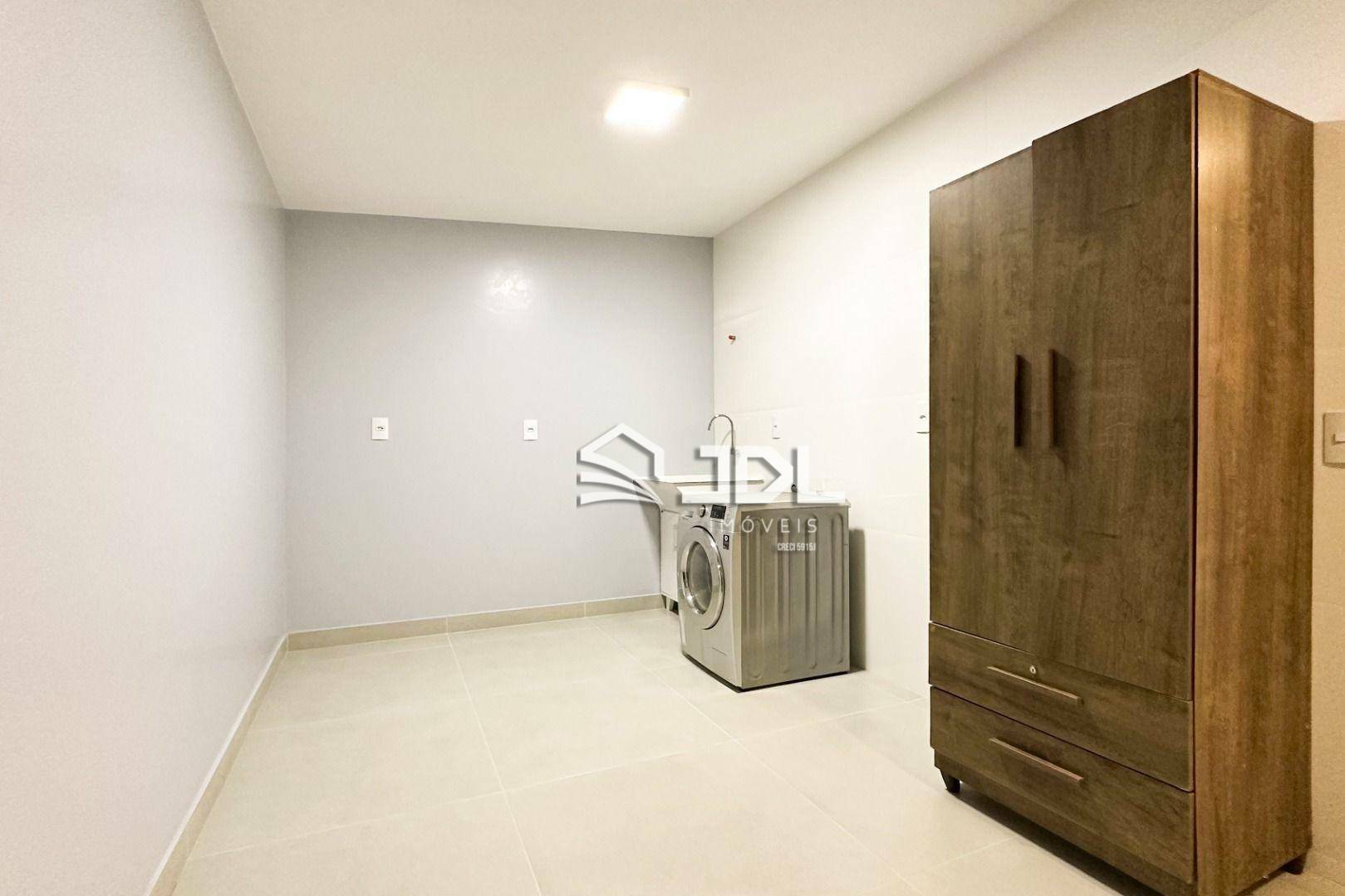 Casa à venda com 3 quartos, 347m² - Foto 25