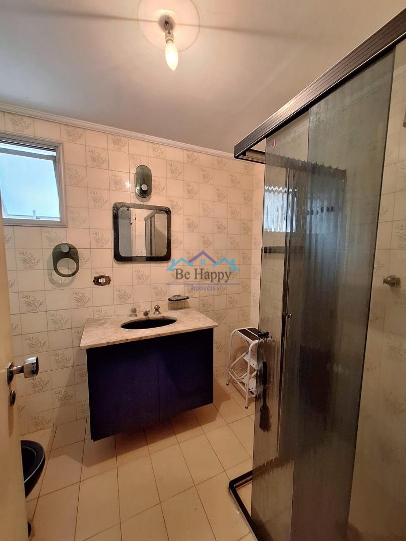 Apartamento à venda com 3 quartos, 200m² - Foto 3