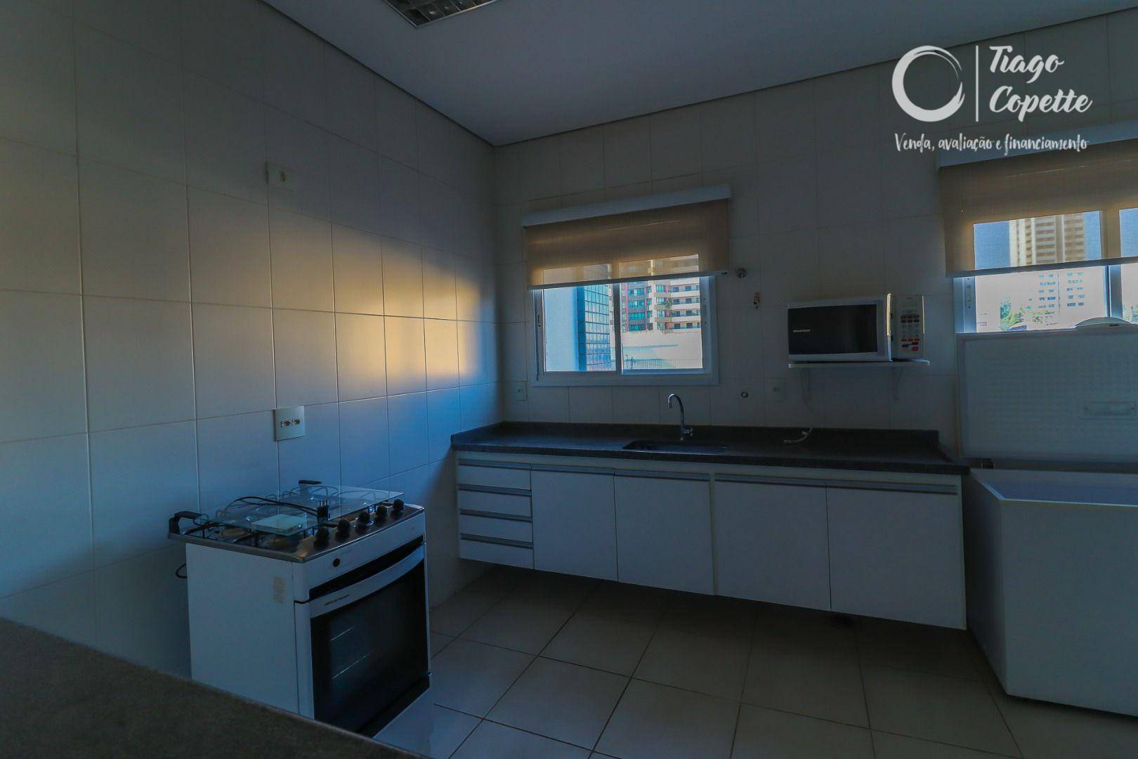 Apartamento à venda com 3 quartos, 124m² - Foto 23