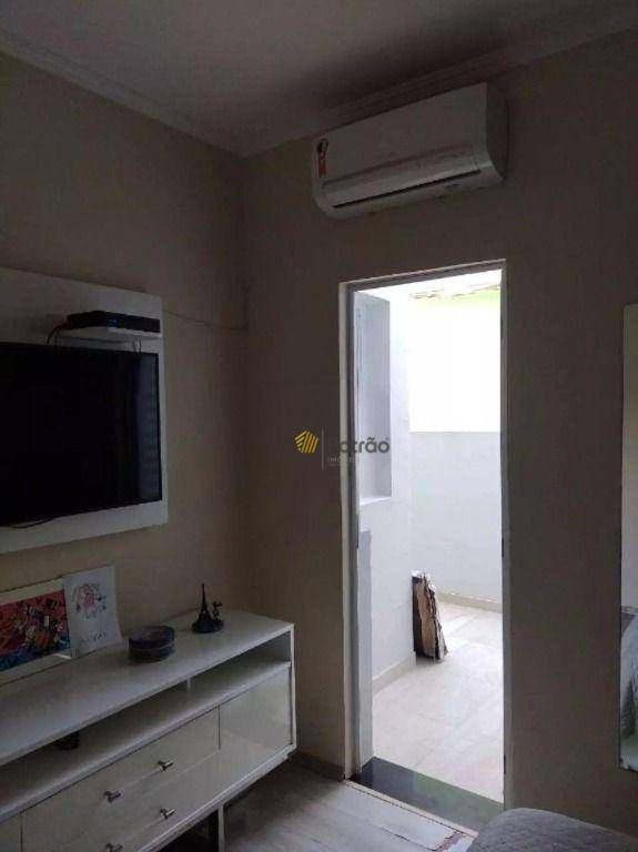 Sobrado à venda com 3 quartos, 187m² - Foto 13