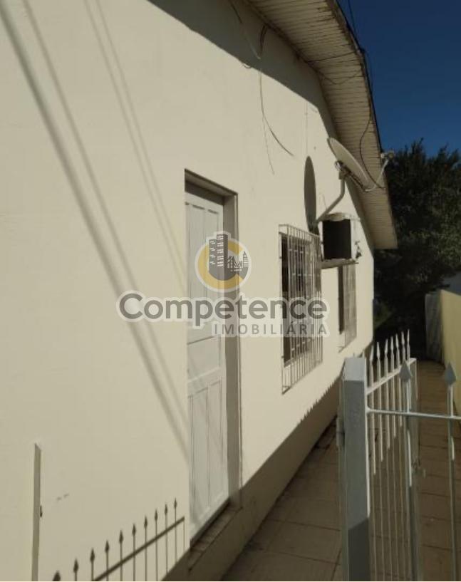 Casa à venda com 3 quartos, 90m² - Foto 4