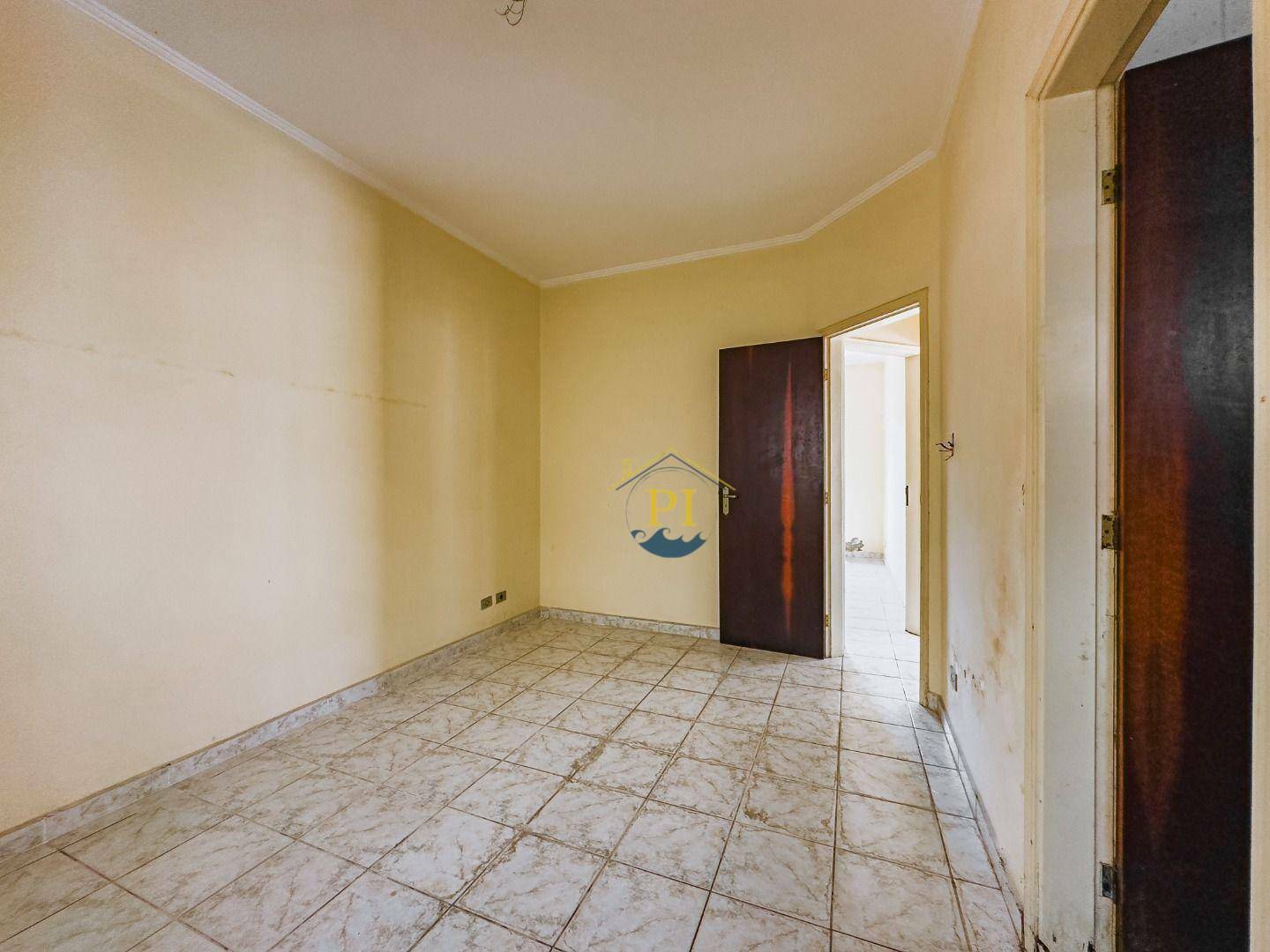 Casa à venda com 2 quartos, 75m² - Foto 11