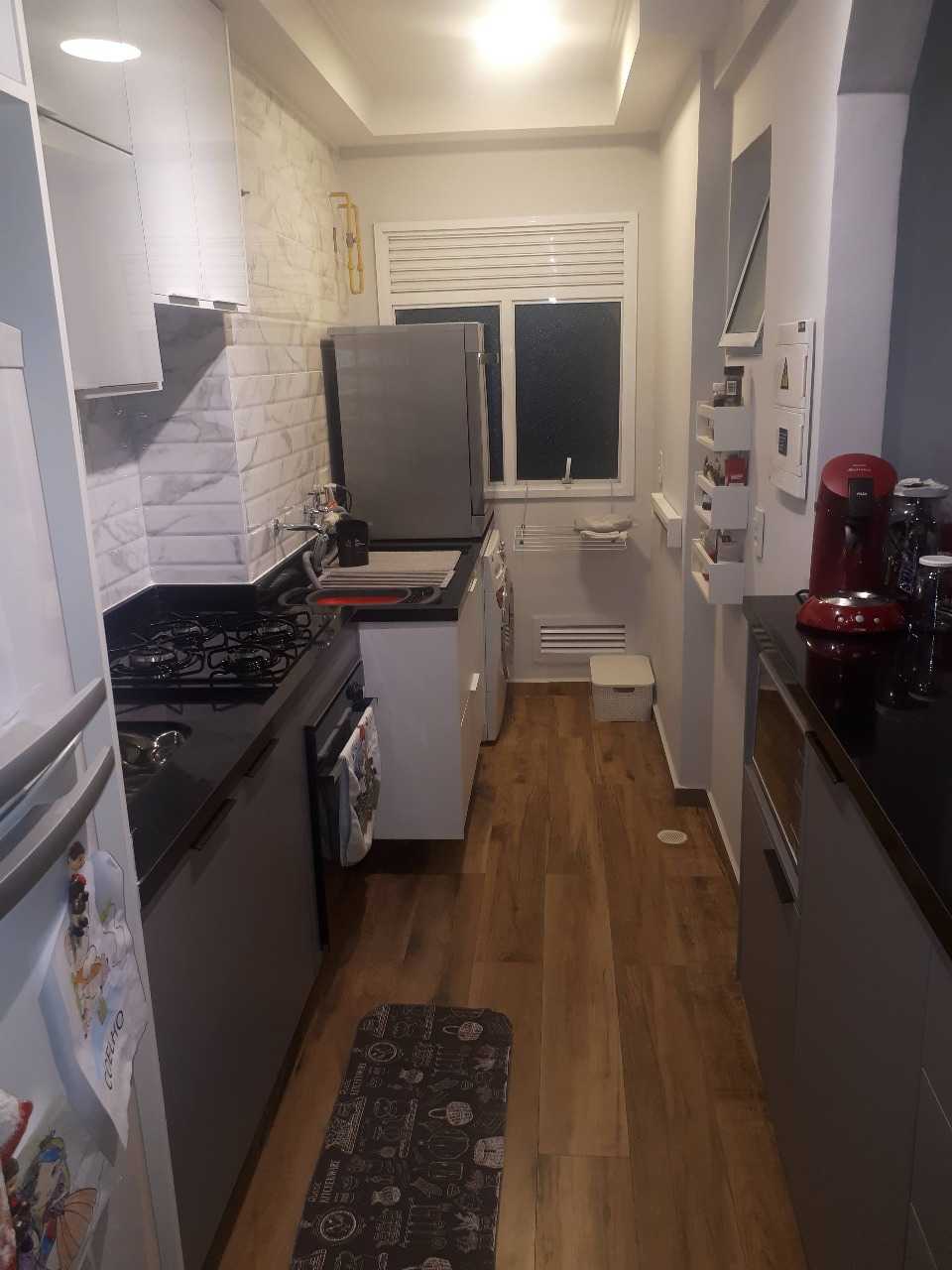 Apartamento à venda com 2 quartos, 83m² - Foto 2