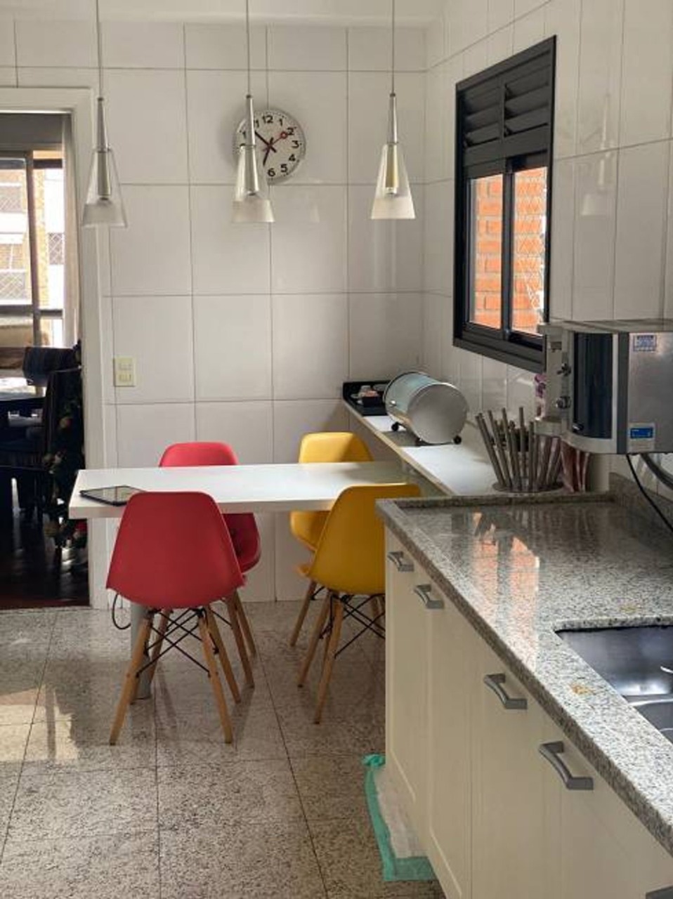 Apartamento à venda com 3 quartos, 161m² - Foto 3