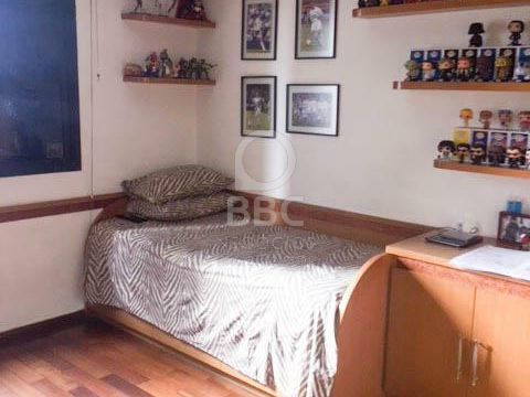 Apartamento à venda com 4 quartos, 254m² - Foto 23