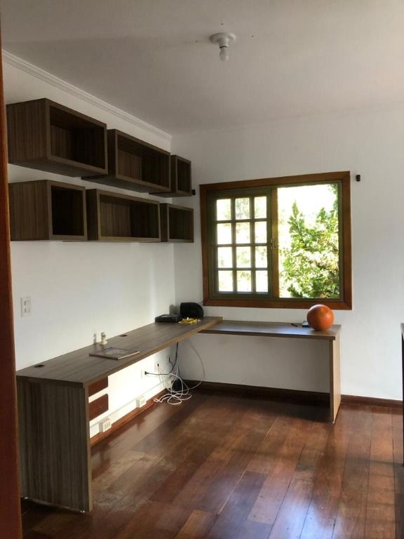 Casa de Condomínio à venda com 5 quartos, 380m² - Foto 3